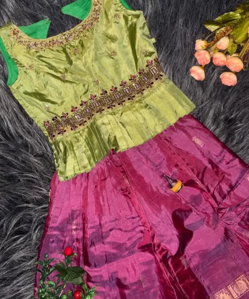 Green Semi silk pattu set